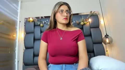 LADY  online show from January 6, 6:55 pm