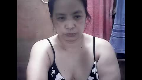 ladybignipples4u online show from September 21, 8:46 am