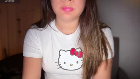 Aria online show from March 17, 5:44 am