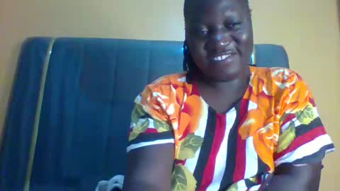 lindah32 online show from October 4, 12:49 am