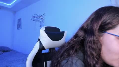  Lady  online show from November 28, 4:48 am