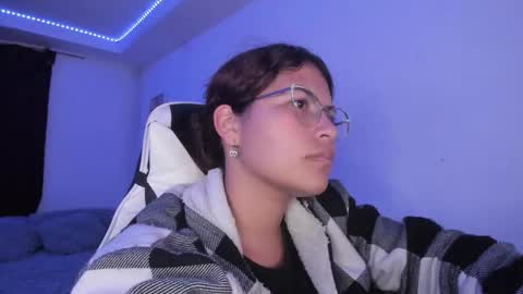  Lady  online show from November 9, 2:07 am