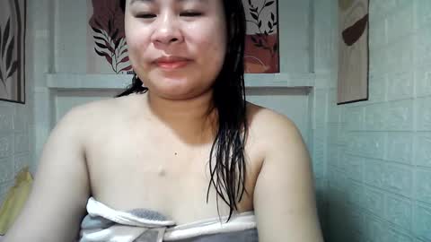 Snapshot of ladyhotsiren chatting on October 6, 4:51 am SEREN online show from October 6, 4:51 am