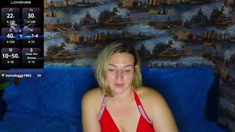 ladylucky_ online show from September 9, 1:27 am