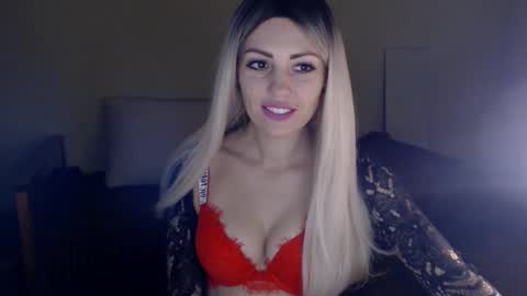 Snapshot of ladymoonlight8 chatting on January 8, 1:20 pm Monika online show from January 8, 1:20 pm