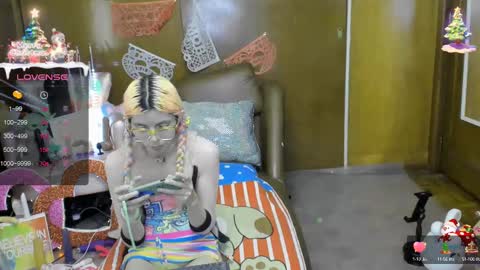 Snapshot of laflakita21 chatting on February 23, 12:47 am Skinnygirl online show from February 23, 12:47 am