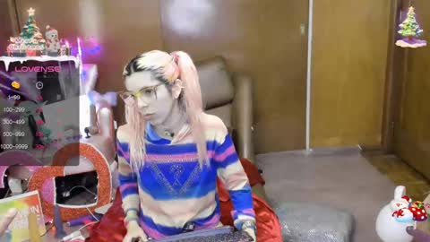 Snapshot of laflakita21 chatting on March 8, 11:39 pm Skinnygirl online show from March 8, 11:39 pm