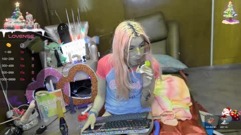 Snapshot of laflakita21 chatting on January 23, 1:08 am Skinnygirl online show from January 23, 1:08 am