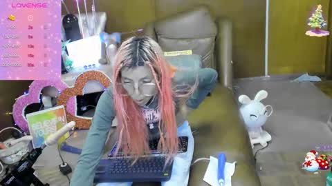 Snapshot of laflakita21 chatting on September 25, 2:10 am Skinnygirl online show from September 25, 2:10 am