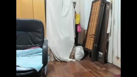 LAILA online show from April 7, 6:21 pm