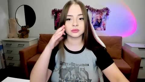 Kira online show from November 26, 10:55 pm