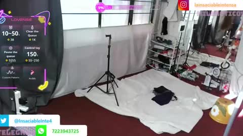 Snapshot of lainsaciableintensa chatting on September 21, 2:16 pm lainsaciableintensa online show from September 21, 2:16 pm