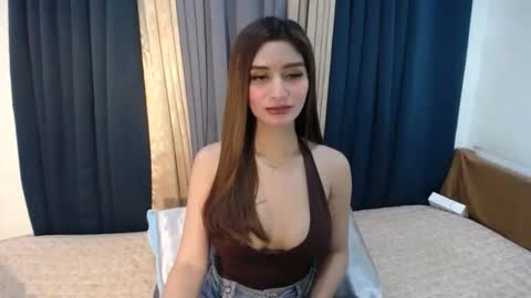 kristine online show from November 13, 2:32 am