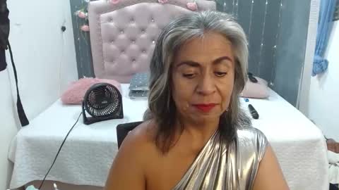 lalisha online show from November 8, 12:48 am