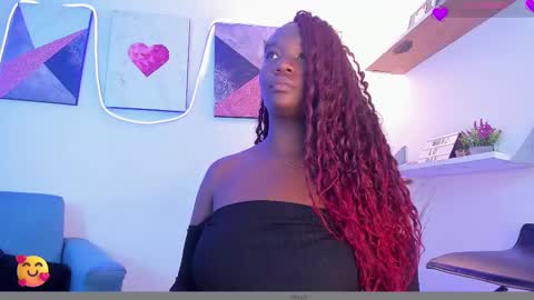 Snapshot of lana__beaux chatting on February 25, 7:06 pm online show from February 25, 7:06 pm