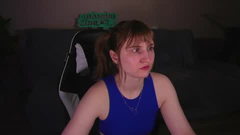 Kay online show from April 1, 7:22 pm