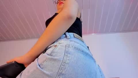 ... .          . ... online show from February 24, 11:52 am