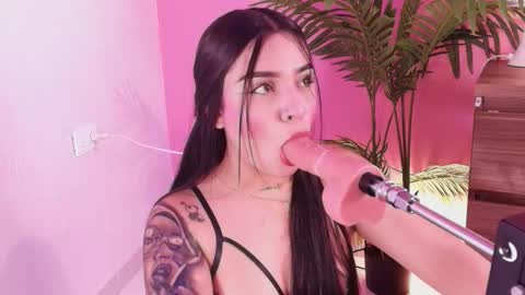 LANA online show from November 8, 4:17 am