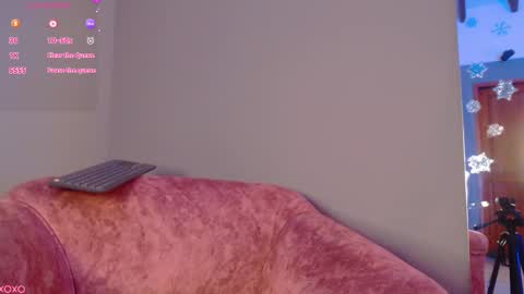 Angel  IG  online show from November 21, 11:40 pm