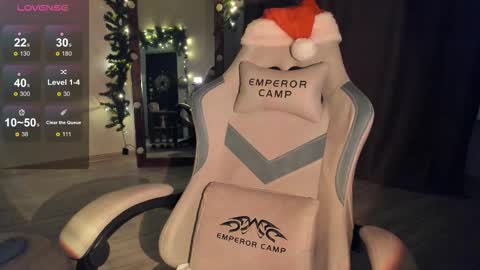 Lana online show from December 20, 2:10 pm