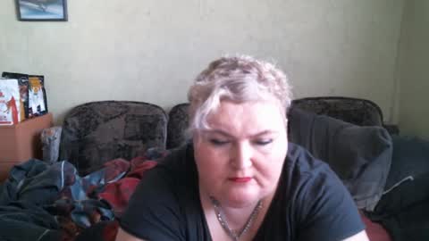 Snapshot of lanacat555 chatting on March 9, 9:24 am lanacat555 online show from March 9, 9:24 am