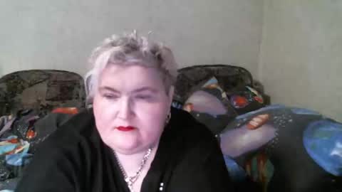 Snapshot of lanacat555 chatting on February 19, 9:47 pm lanacat555 online show from February 19, 9:47 pm