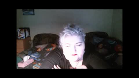 Snapshot of lanacat555 chatting on January 24, 1:46 am lanacat555 online show from January 24, 1:46 am