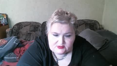 Snapshot of lanacat555 chatting on March 10, 7:07 pm lanacat555 online show from March 10, 7:07 pm
