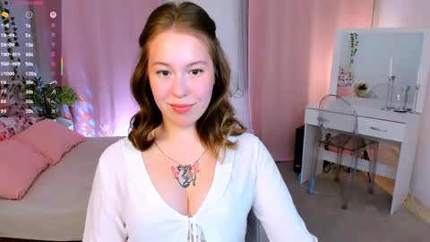 Lana online show from May 7, 9:51 pm