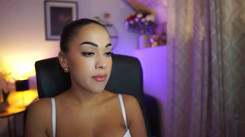 Lani online show from October 17, 1:36 pm