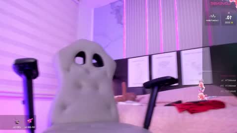 lanna_as online show from February 14, 2:57 am