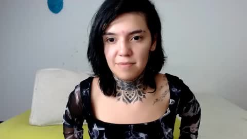 LANNIE   online show from January 24, 1:03 am