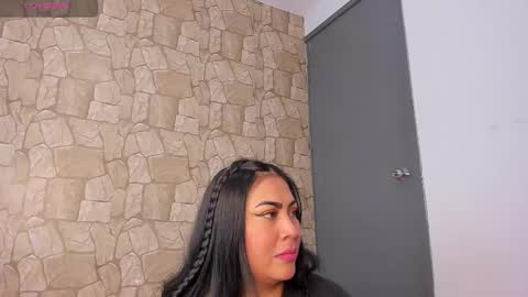 lapeligrosa_ online show from March 5, 12:22 pm