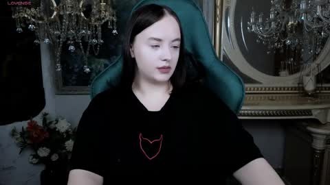 lara_benson_ online show from November 29, 10:52 am