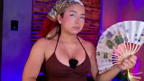 lara_curly online show from August 4, 9:59 am