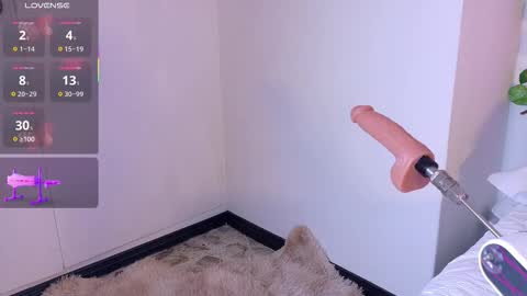 Lara Gill online show from October 29, 1:15 pm