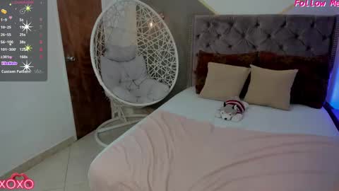 Snapshot of laris_park chatting on December 11, 4:39 am laris_park online show from December 11, 4:39 am