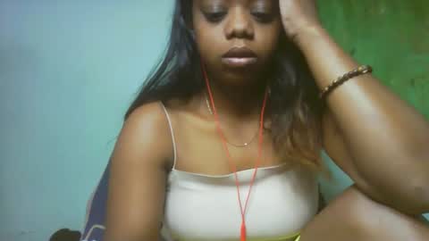 larissa645771 online show from March 11, 6:39 am