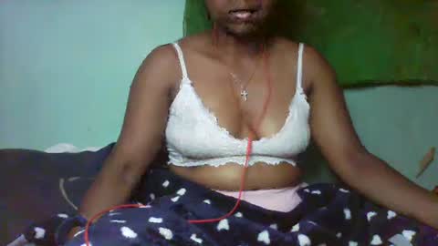 larissa645771 online show from March 15, 9:22 am