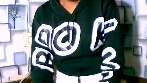 Malala online show from April 7, 11:56 am