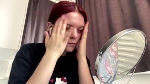Camila online show from June 23, 10:02 am