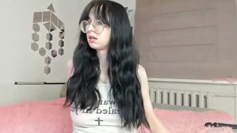 Alice online show from July 17, 9:40 pm