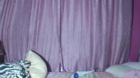 M E G A N  online show from September 24, 10:09 pm