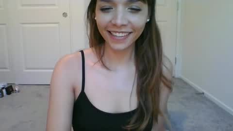 LatinaCutie online show from October 4, 12:38 am