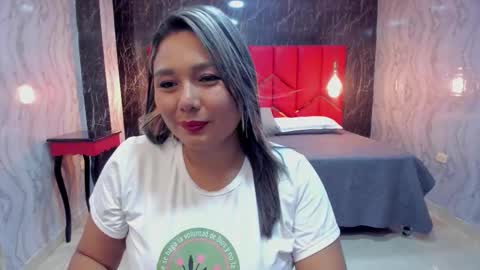 EMMA   online show from February 10, 3:15 pm