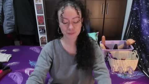  Wen  online show from November 21, 9:06 pm