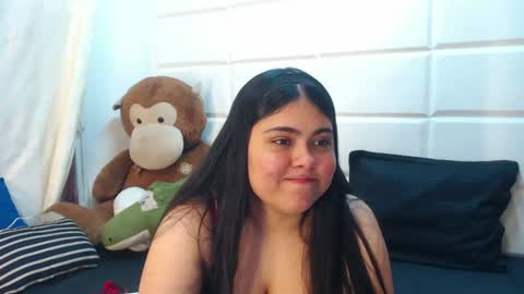 L A U R A online show from June 28, 3:46 am