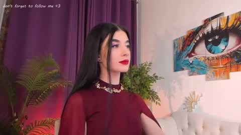 Laura online show from June 10, 9:24 pm