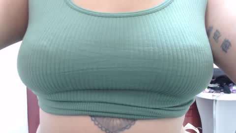  Laura  online show from September 10, 6:08 pm