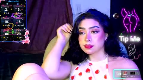 laura_pink01 online show from December 2, 5:09 am